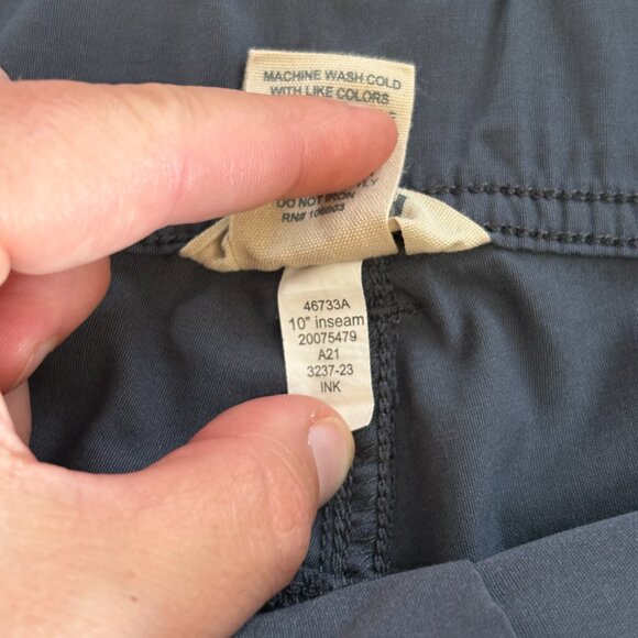 Duluth Trading Dry on the Fly 10" Cargo Shorts Womens 14 Ink Grey Outdoor Hiking - Picture 5 of 10